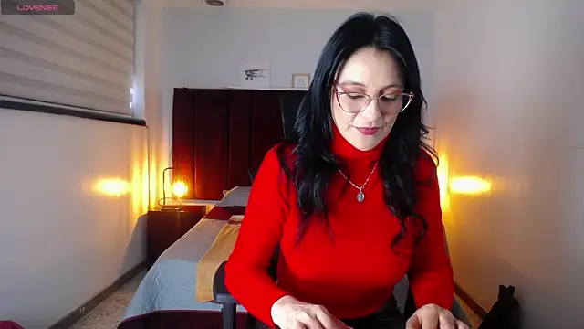 Snapshot of Zuzana21 chatting on December 31, 2024, 1:19 pm Zuzana21 online show from December 31, 2024, 1:19 pm