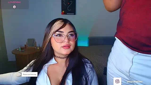 Snapshot of XXCOUPLESSEX chatting on March 19, 2026, 8:40 am XXCOUPLESSEX online show from March 19, 2026, 8:40 am