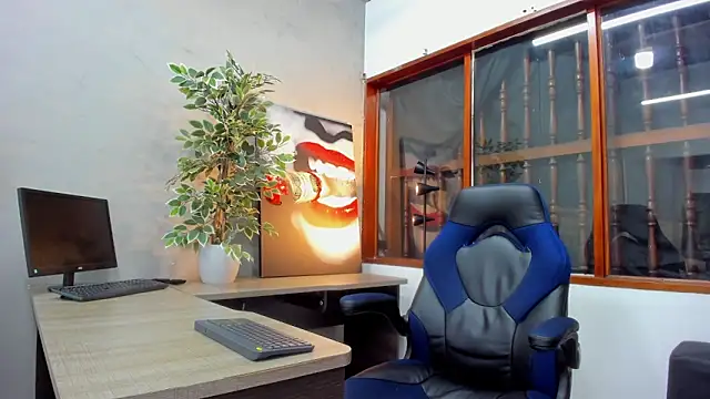 kieran derek online show from February 1, 2025, 2:47 am