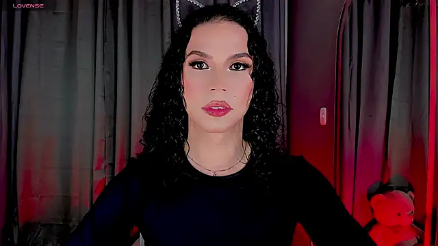 gatitavenecis online show from January 3, 2025, 8:32 am