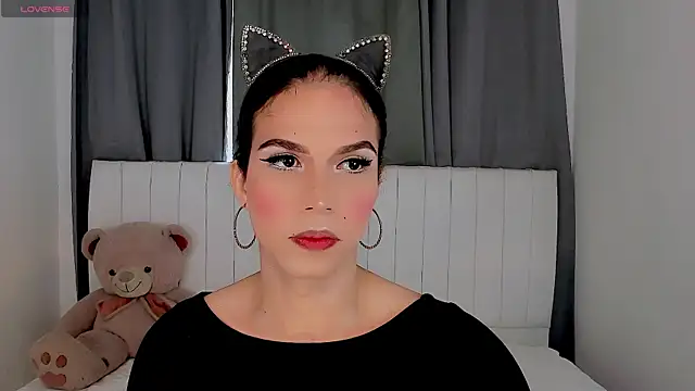 gatitavenecis online show from September 24, 2025, 5:05 pm