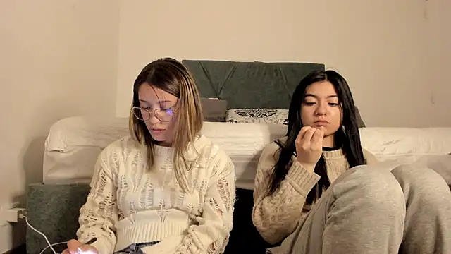 Gabby and Alice online show from December 14, 2024, 4:34 am