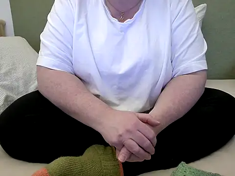 MarthaBriest online show from April 18, 2026, 7:23 am