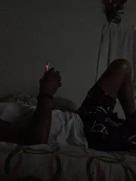 Johnras121 online show from April 18, 2026, 4:16 am