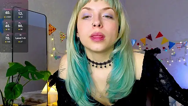 lavenderluxe online show from November 17, 2025, 12:00 pm