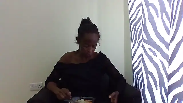 sweets 80 online show from June 4, 2026, 7:58 am