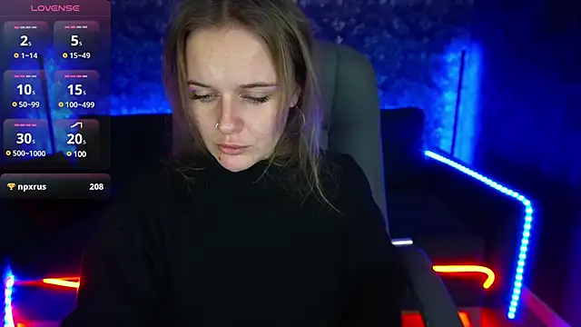 MaribelRiverr  online show from February 3, 2025, 9:19 am