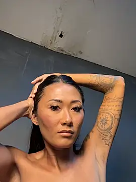 thai-dreamgirl online show from January 12, 2026, 11:32 pm