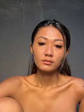 thai-dreamgirl online show from February 15, 2026, 10:39 pm