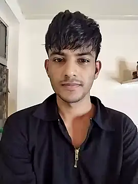 kingkartik7 online show from February 9, 2025, 3:45 pm