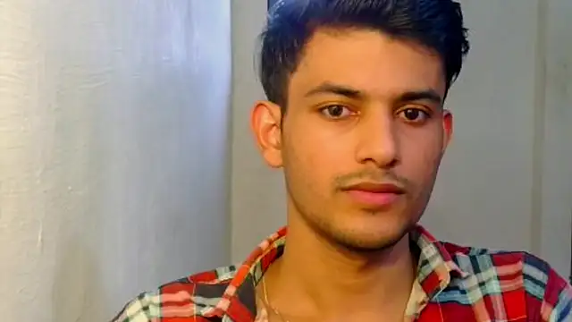 kingkartik7 online show from October 3, 2025, 9:50 am