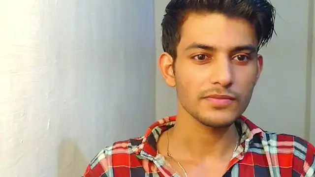 kingkartik7 online show from October 27, 2025, 11:47 am