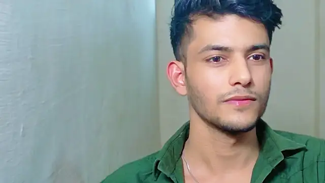 kingkartik7 online show from December 3, 2025, 9:29 am