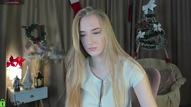 Stacy River online show from November 30, 2025, 9:24 am