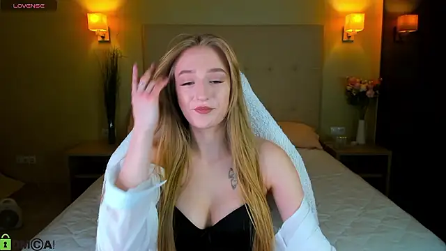 Snapshot of Stacy_River chatting on February 25, 2026, 9:19 am Stacy River online show from February 25, 2026, 9:19 am