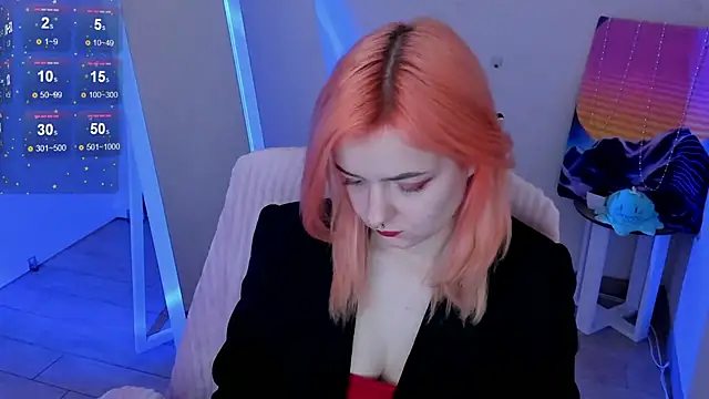 Fire Bestie online show from February 16, 2026, 2:13 pm