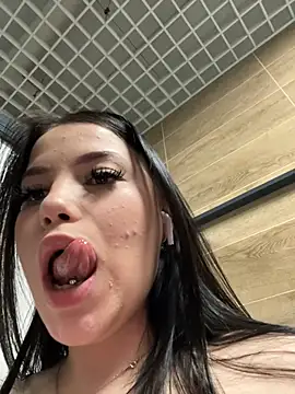 Chloe  Moon online show from January 31, 2025, 10:10 pm