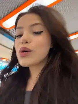 Chloe  Moon online show from March 6, 2026, 2:13 pm