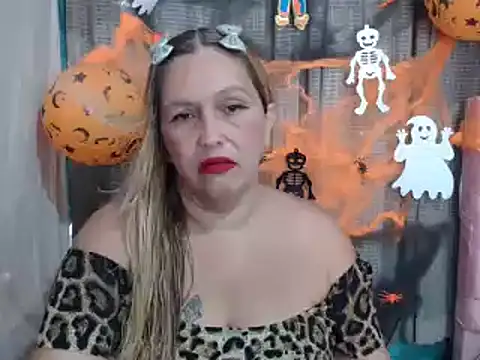 mom son dirty online show from October 15, 2025, 2:06 pm