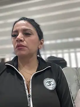 Milff parkerrr online show from January 15, 2025, 10:24 pm