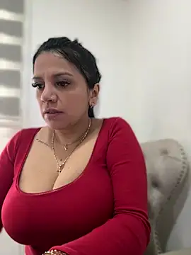 Milff parkerrr online show from January 16, 2025, 3:02 pm