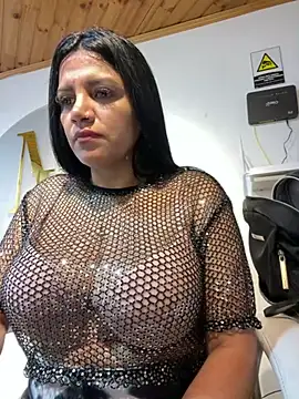 Milff parkerrr online show from February 22, 2025, 4:09 pm