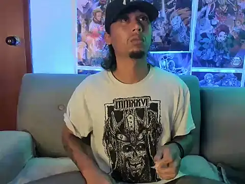 Snapshot of jonhcarrie chatting on January 17, 2026, 1:10 am jonhcarrie online show from January 17, 2026, 1:10 am