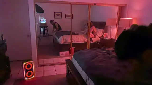  Studio4Three  online show from February 8, 2026, 10:57 pm