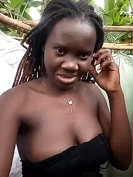 Black juicy24 online show from February 9, 2025, 12:41 pm