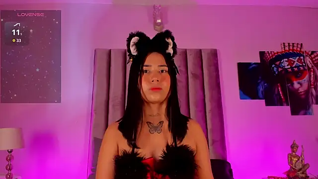 Snapshot of Isabella_Flowers chatting on July 7, 2026, 4:37 am Isabella Flowers online show from July 7, 2026, 4:37 am
