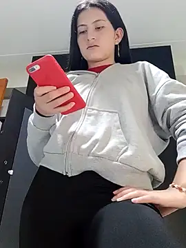 Salomecam30 online show from December 7, 2024, 2:31 am