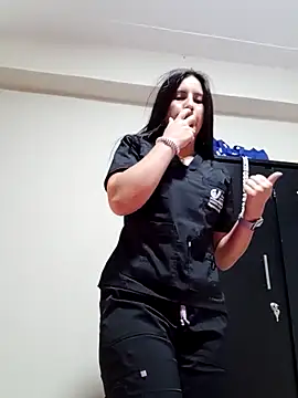 Salomecam30 online show from March 12, 2025, 7:06 pm