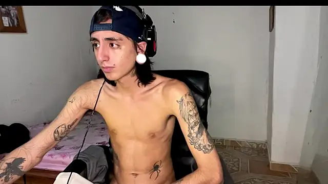 Matthew Dixonn online show from February 11, 2025, 6:40 am