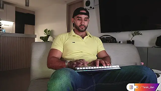 orion1993 online show from March 7, 2026, 1:24 am