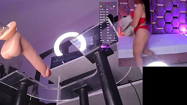 LunaAridi online show from April 11, 2026, 9:30 pm