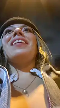 Snapshot of Sweel_Leyva18 chatting on February 1, 2025, 3:52 am Sweel Leyva18 online show from February 1, 2025, 3:52 am