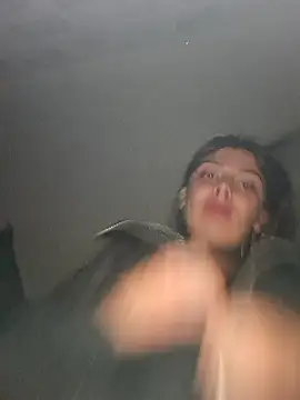 Snapshot of Sweel_Leyva18 chatting on March 21, 2025, 6:16 am Sweel Leyva18 online show from March 21, 2025, 6:16 am