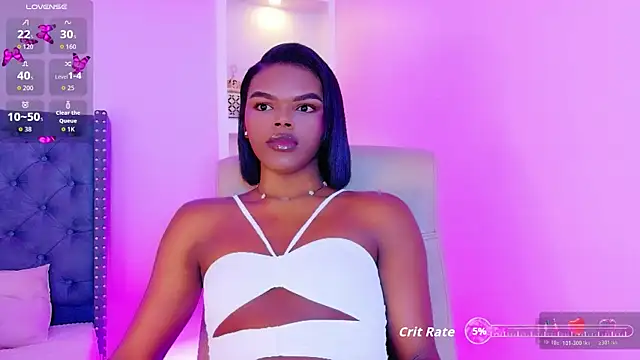 CamiEstrada online show from November 14, 2025, 8:24 am