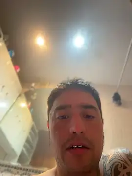 Snapshot of camisexxxtodo chatting on April 9, 2026, 12:10 am camisexxxtodo online show from April 9, 2026, 12:10 am