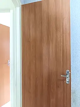 Scarlett-Leh online show from April 14, 2026, 5:41 pm