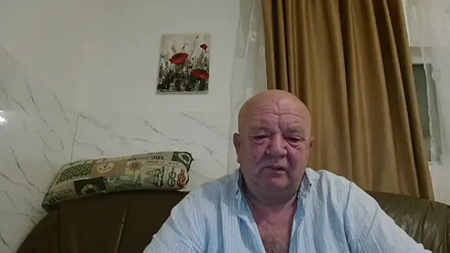 fullballs6 online show from November 25, 2025, 2:55 am