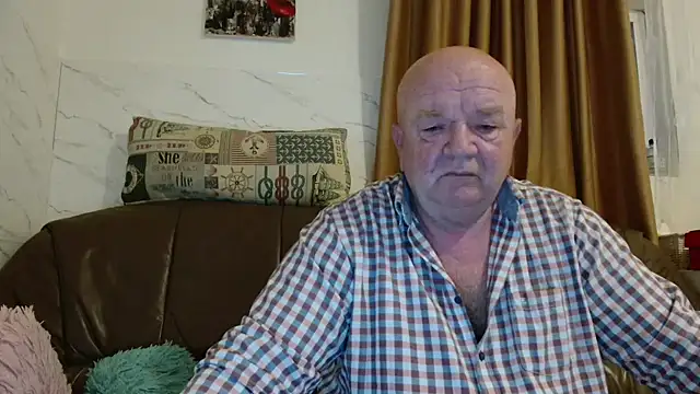 fullballs6 online show from March 27, 2026, 3:34 am