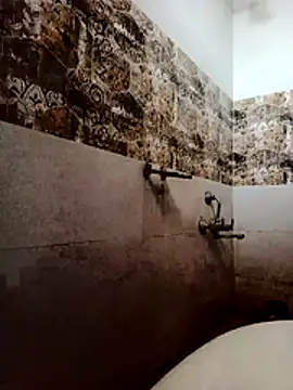 wildfox566 online show from December 20, 2025, 4:08 am