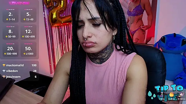 TinnaDawsom online show from March 18, 2025, 5:31 am