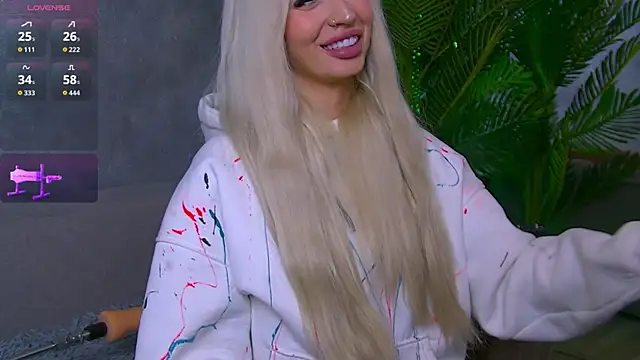 BambiAndAyline online show from September 29, 2025, 3:11 am