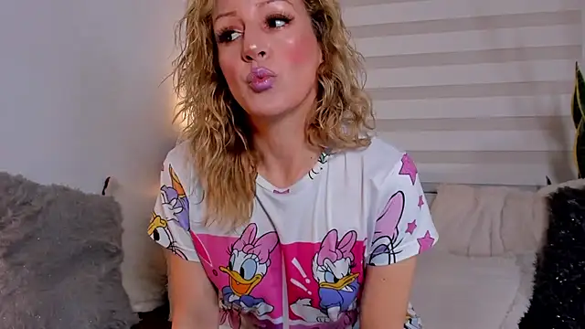 Sammykatt online show from September 29, 2025, 3:17 pm