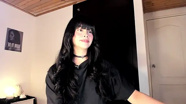 HannaKim online show from February 13, 2026, 12:56 pm