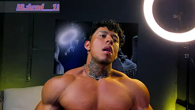 bradley smith online show from February 7, 2026, 1:42 am