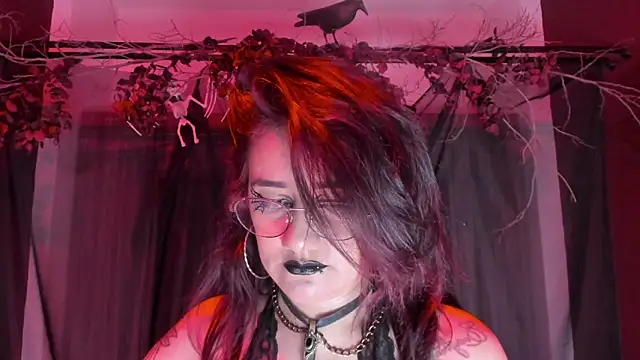 KylieMaxwell online show from October 22, 2025, 8:08 pm