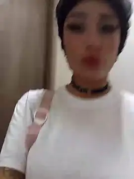 Anie Milan online show from November 20, 2025, 3:50 am